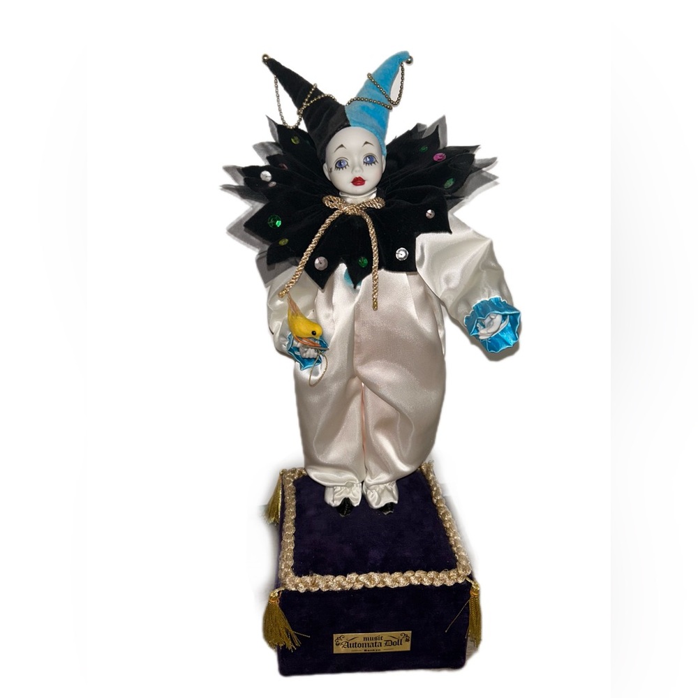 Sankyo Collectable Music Automata Doll “Sunrise and sunset”